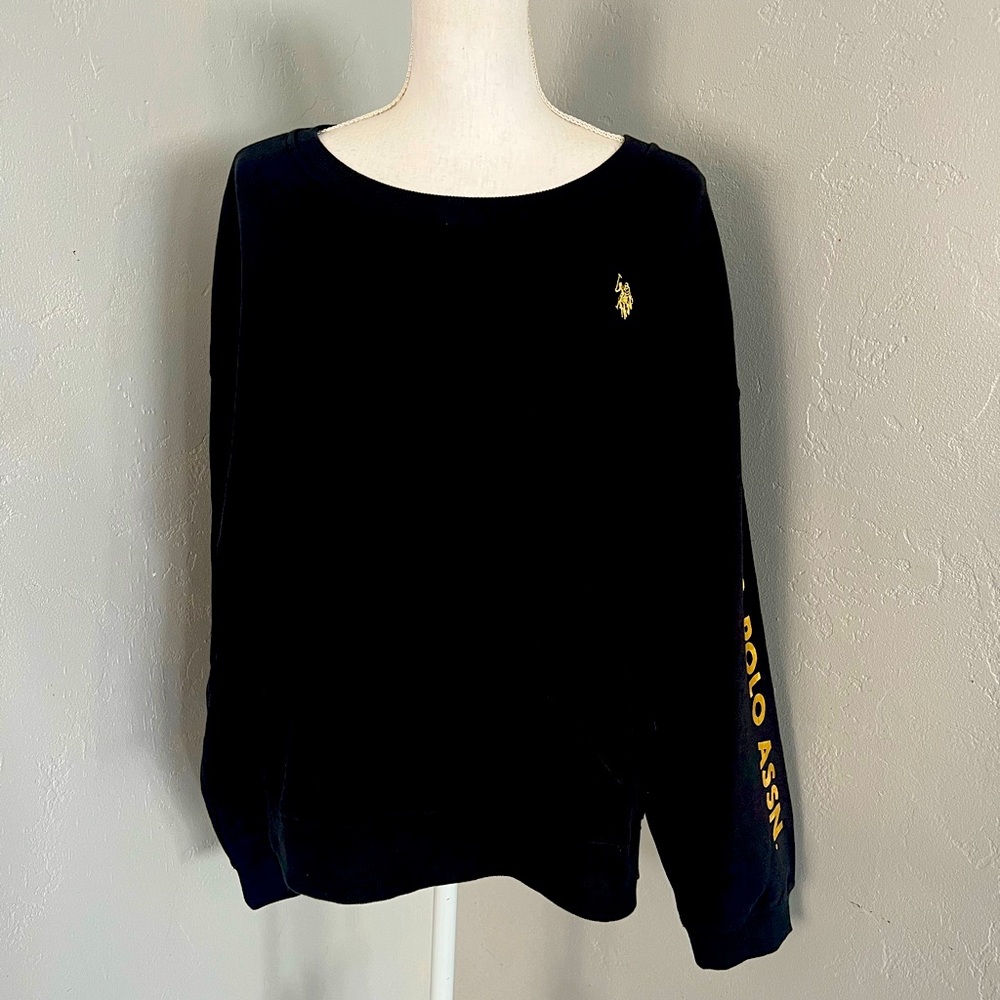 US POLO ASSN black LONG SLEEVE
SWEATSHIRT SIZE 3XL